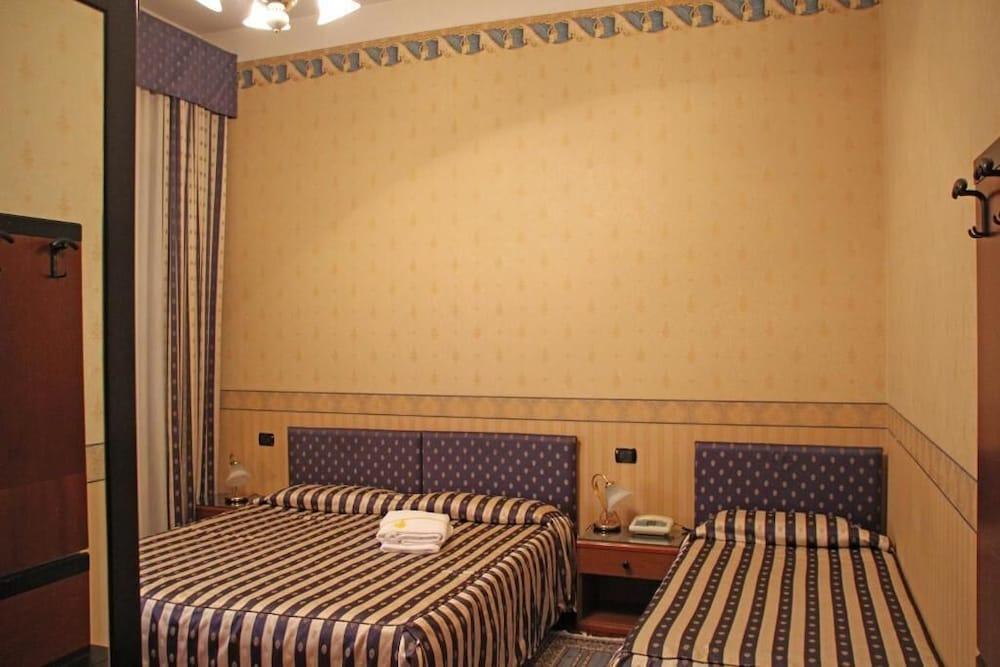 Albergo Ristorante Leon D'Oro Noventa di Piave Kültér fotó