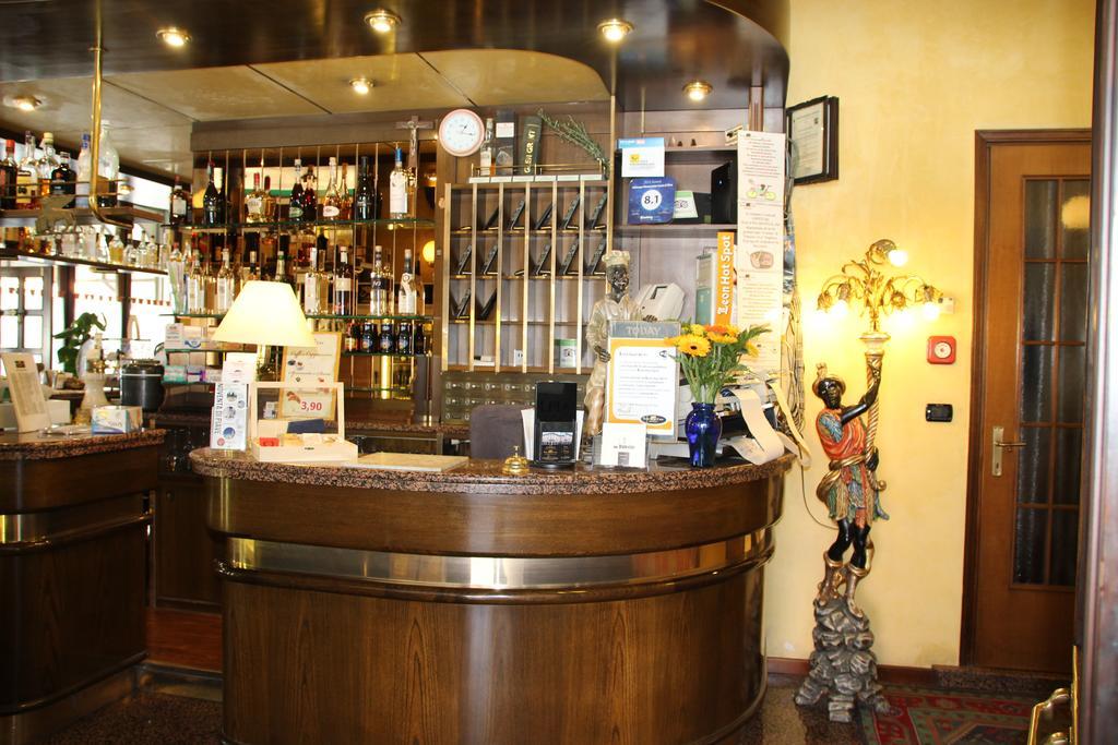 Albergo Ristorante Leon D'Oro Noventa di Piave Kültér fotó