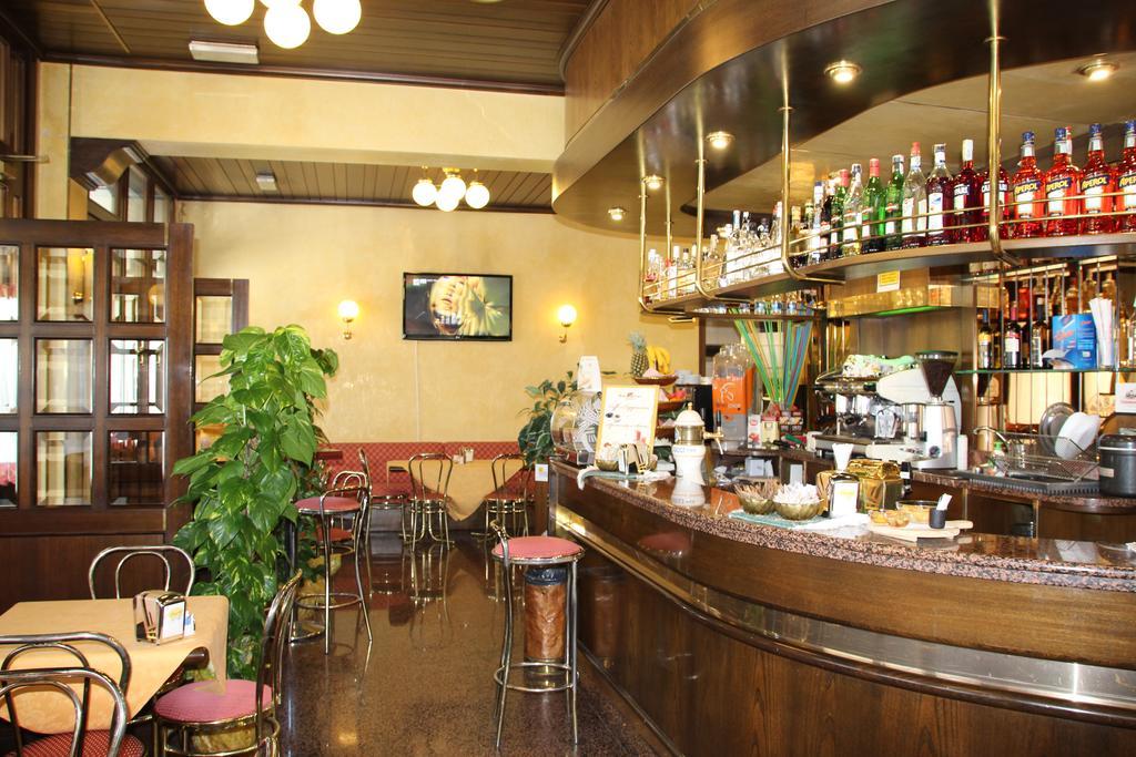 Albergo Ristorante Leon D'Oro Noventa di Piave Kültér fotó