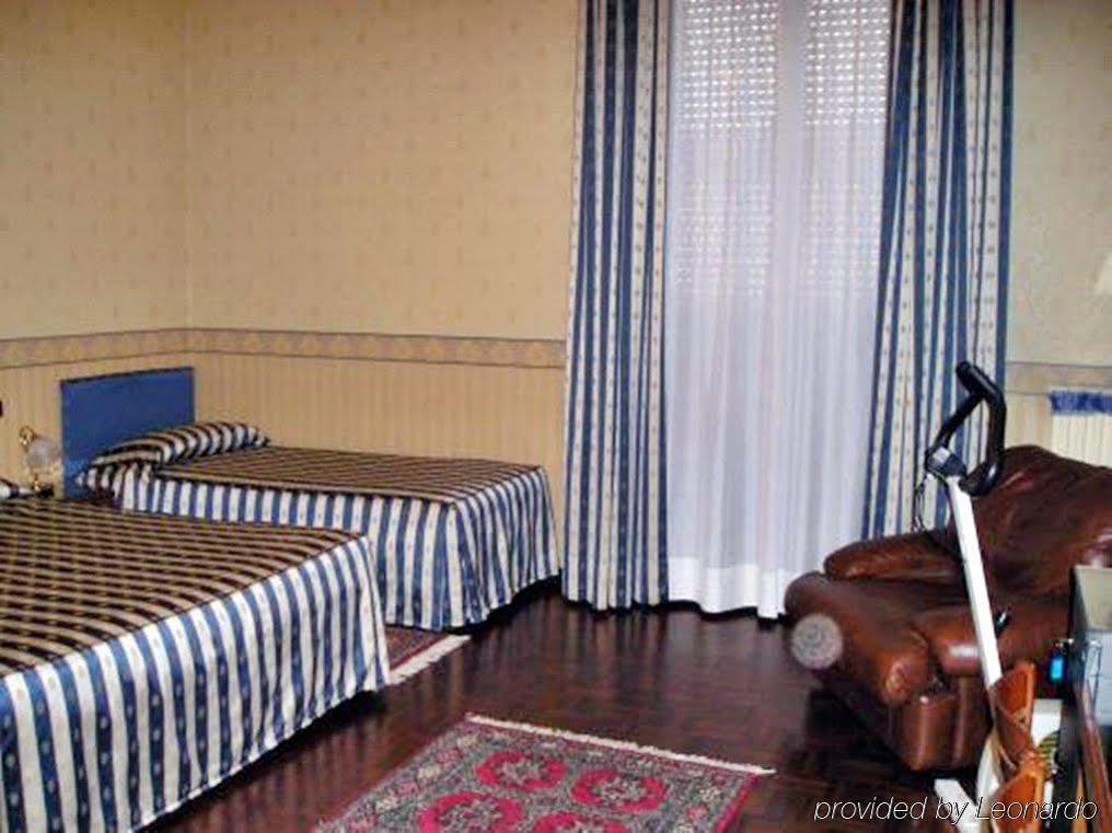 Albergo Ristorante Leon D'Oro Noventa di Piave Kültér fotó