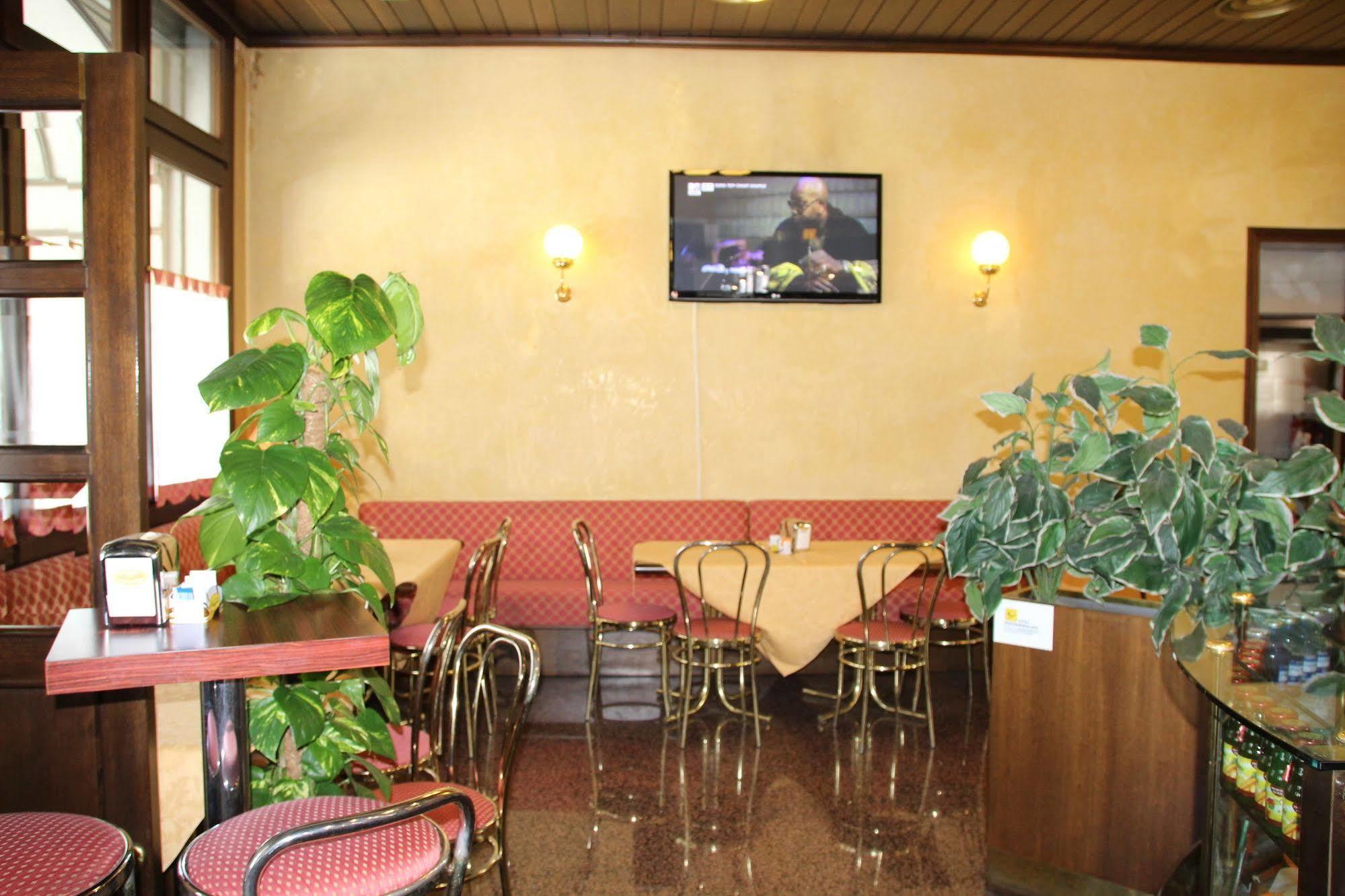 Albergo Ristorante Leon D'Oro Noventa di Piave Kültér fotó