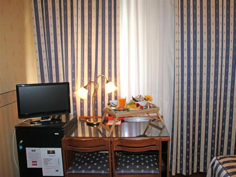 Albergo Ristorante Leon D'Oro Noventa di Piave Kültér fotó